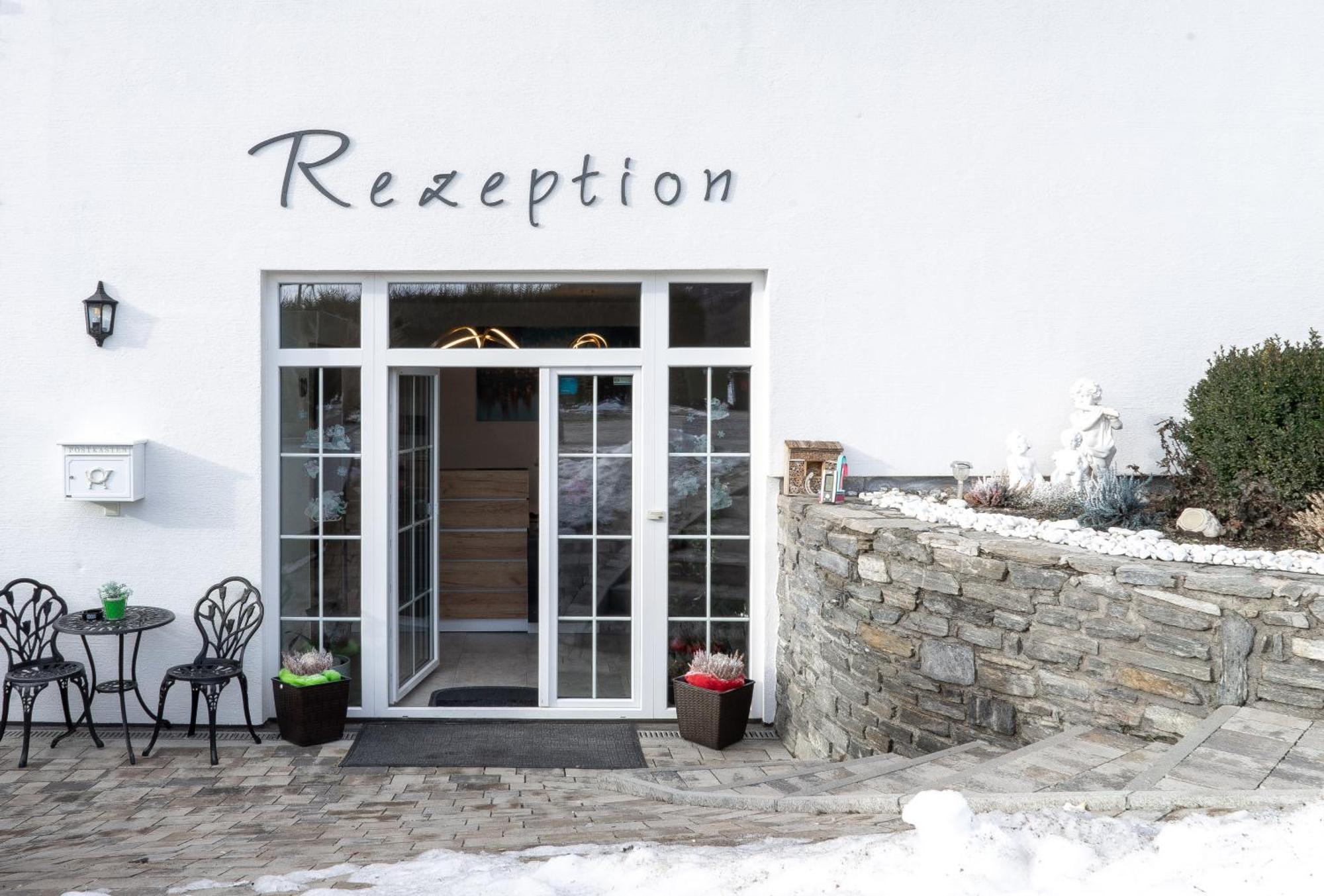 Appartements-Dalila Sankt Michael im Lungau Exterior photo